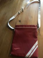 Nike Crossbody Tasche * Umhängetasche * rot/weiß wie neu Rheinland-Pfalz - Pfaffen-Schwabenheim Vorschau