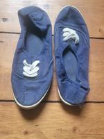 Super gern getragene H&M sneaker Ballerinas für Sammler Gr 37 Nordrhein-Westfalen - Velbert Vorschau