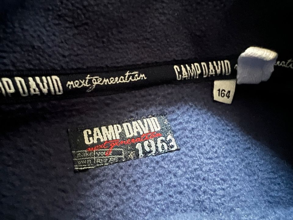 Camp David Sweatjacke 164 in Passau