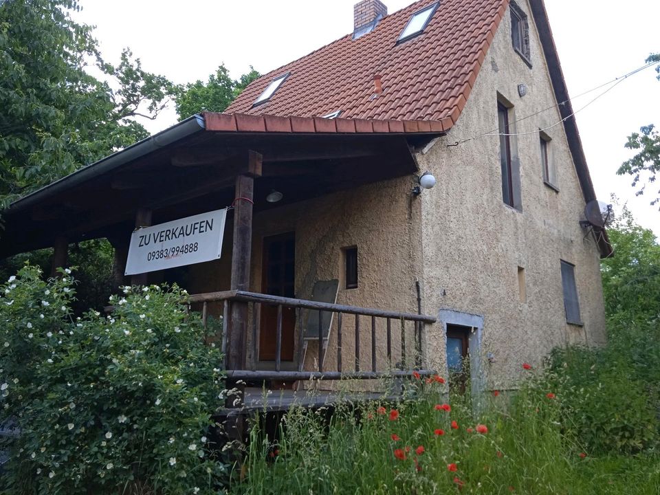 Haus mit Grundstück 2300 m² in Wiesentheid