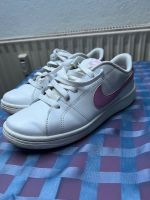 Nike Damen Lederschuhe Gr 37.5 Niedersachsen - Hildesheim Vorschau