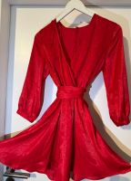 Rotes Jumpsuit München - Bogenhausen Vorschau