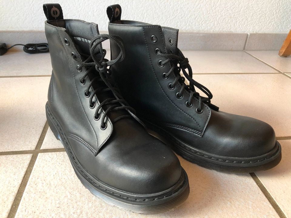 Boots Altercore Größe 42 - wie Dr. Martens vegan - Neuwertig in Wirft