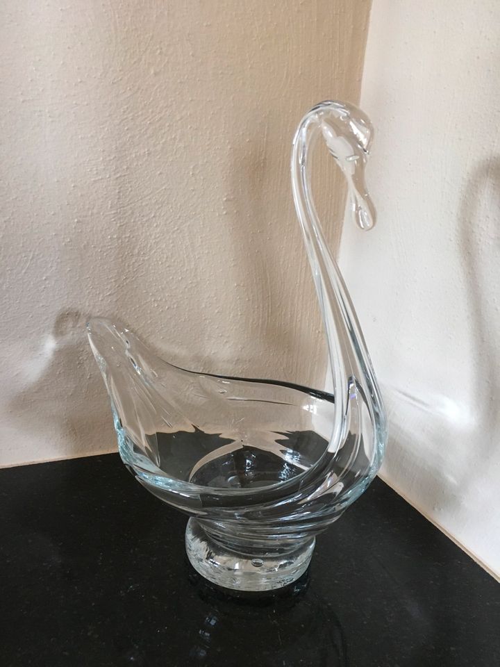 verschiedene Vasen, Gläser u. a. Goebel und Kaiser in Lichtenfels