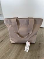 Uniqlo Tasche Tote Bag Shopper Beige Nylon NEU Nordrhein-Westfalen - Weilerswist Vorschau