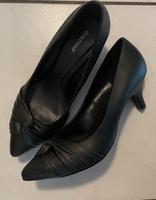 Pumps, Graceland, schwarz, Gr. 36, gut erhalten Hessen - Limburg Vorschau