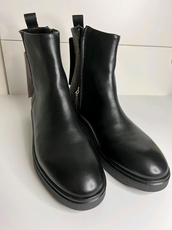 Calvin Klein Leder Damen Boots Stiefel NEU in Berlin