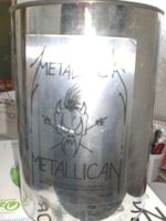 Metallica: Metallican Nr. 017240 von 35000 mit Videocassette, Bla Stuttgart - Vaihingen Vorschau