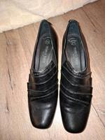 Damen Lederpumps Größe 40 Berlin - Neukölln Vorschau