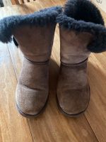 Ugg Boots Bailey Button braun Gr. 40 Schleswig-Holstein - Jübek Vorschau