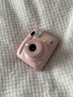 FUJIFILM Instax Mini 11 Sofortbildkamera Hessen - Liederbach Vorschau