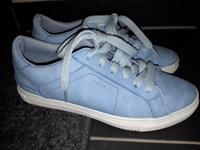 ESPRIT toller,hellblauer SNEAKER zum Binden FAST NEU! Baden-Württemberg - Aalen Vorschau