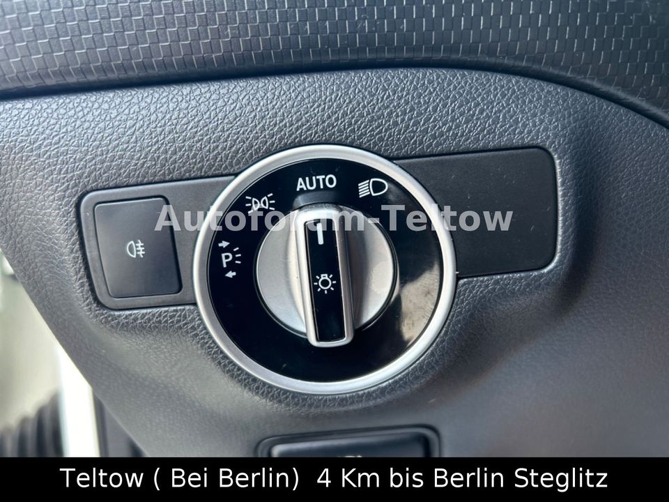 Mercedes-Benz A 200 BlueEfficiency*6-Gang*Leder*Navi*Xenon*SHG in Teltow
