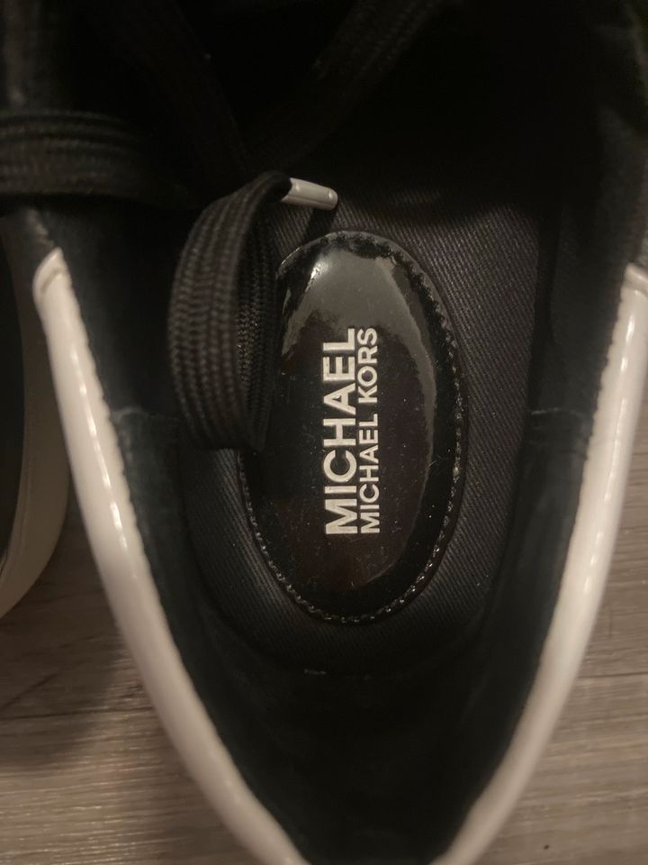 Michael Kors Sneaker Gr 39 in Lübeck