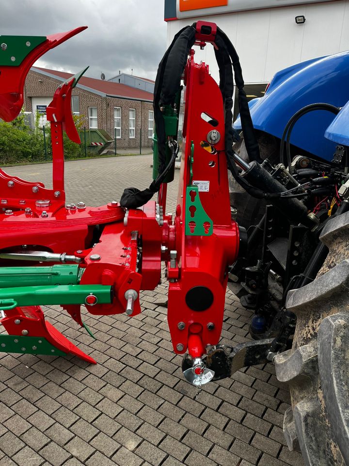 Agro Masz POVC5 Vario Volldrehpflug Pflug 5-Schar 25 000 netto in Coesfeld