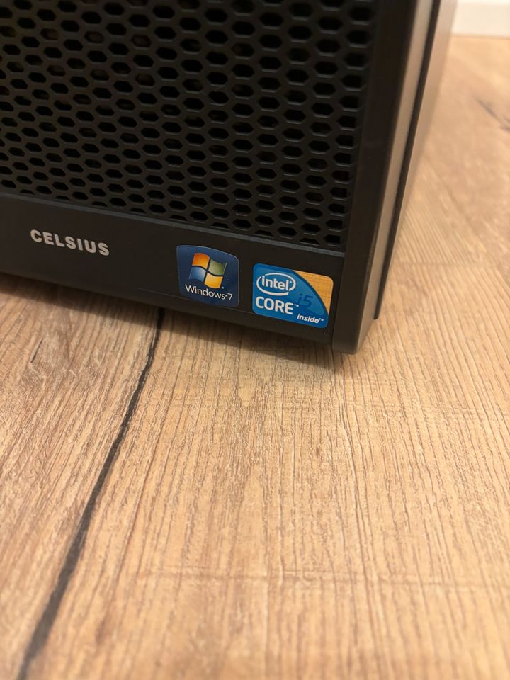 Fujitsu Celsius w380 Workstation PC Intel Core i5, NVidia Quattro in Ilshofen