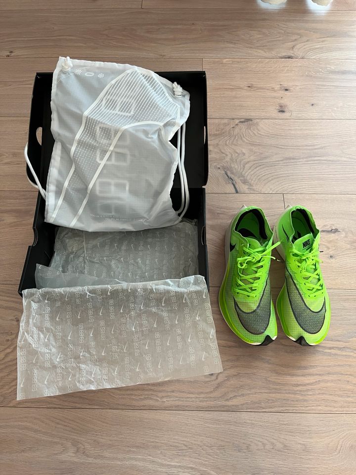 Nike ZoomX Vaporfly Next% (Gr. EUR 44) in Legden