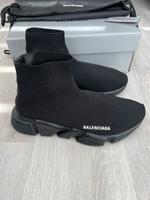 Balenciaga Nordrhein-Westfalen - Frechen Vorschau