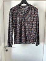 Damen Shirt Pullover Bluse Blumen Gr. 38 günstig abzugeben Nordrhein-Westfalen - Menden Vorschau