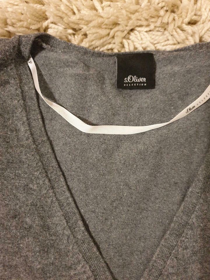 *Wie neu* Damen Pullover grau in Gr. 36 von s.Oliver in Feuchtwangen