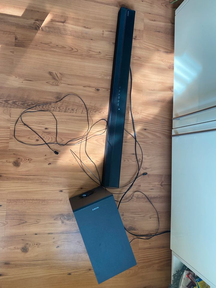 SONY HT-CT80 2.1 Kanal Soundbar (80 Watt, Subwoofer , Bluetooth) in Berlin