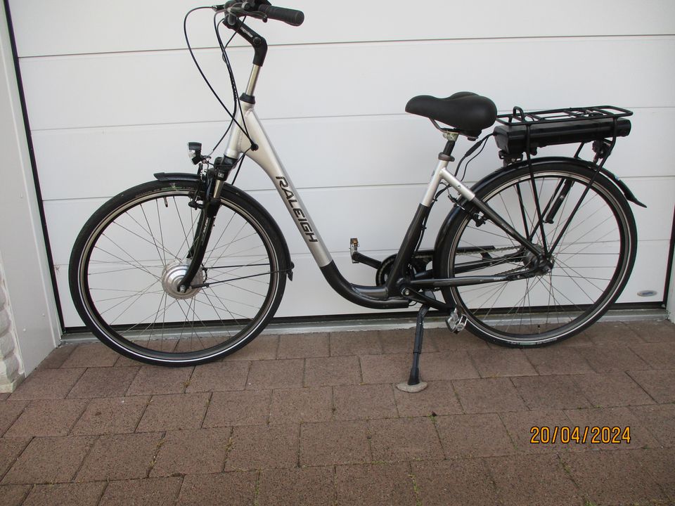 Raleigh Pedelec Groove UD  Tiefeinsteiger, techn.einwandfrei in Sehnde