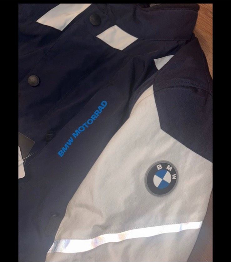 BMW Motorrad Jacke Gr. 58 blau/weiß in Kamp-Lintfort