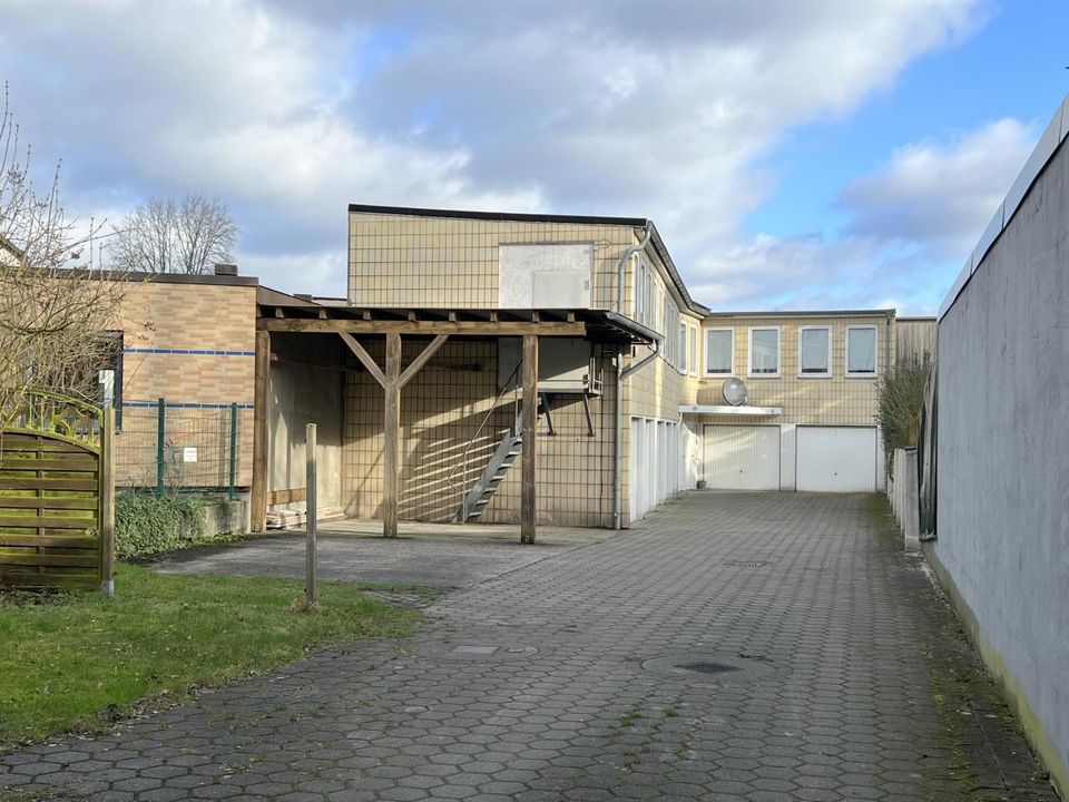 Kapitalanlage: gut vermietetes Wohn- und Geschäftshaus mit Garagenhof in Barmbek-Nord in Hamburg