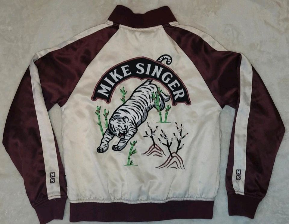 Mike Singer College Jacke Merch in Dresden