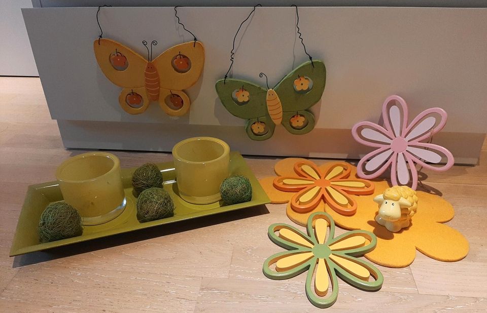 5€ Deko Teelichthalter gelb grün Filz HolzSommer Frühling Blumen in Großbrembach