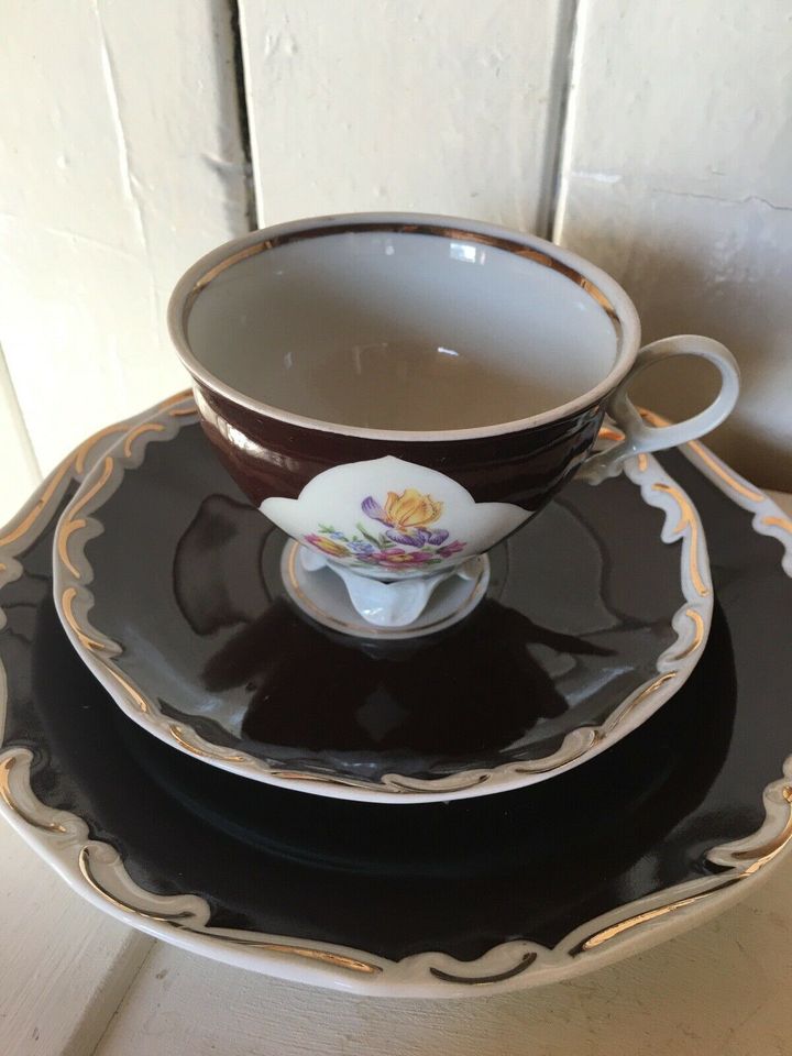 Shabby Ziertasse Kaffee Gedeck alt schwarz Blumen Geschenk Idee in Arnstein