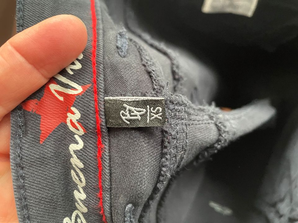 Buena Vista Jeans dunkelblau nicht getragen XS Florida in Langenfeld