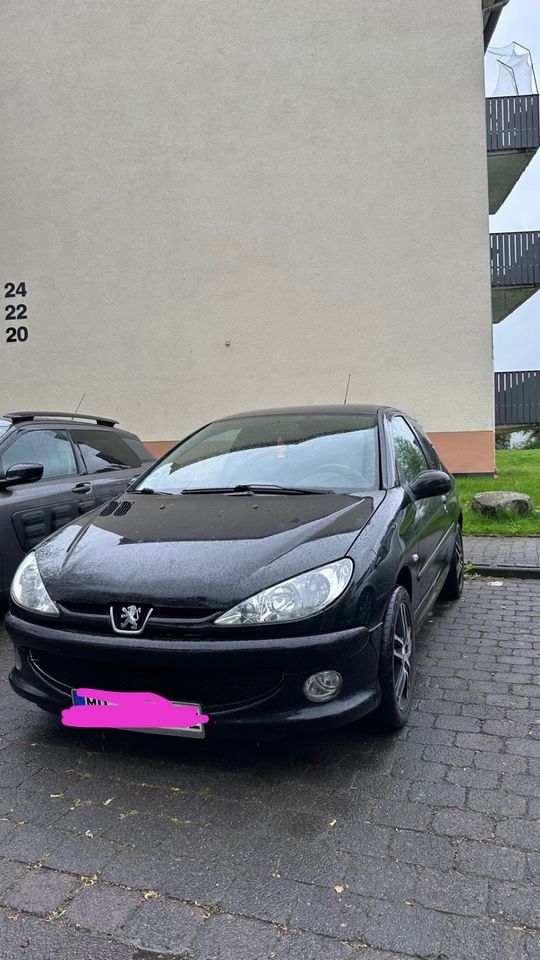 Peugeot 206 in Stadtallendorf