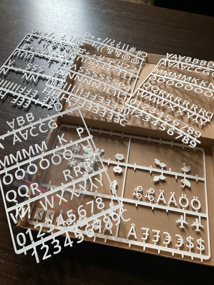 Ersatz… Buchstaben / Zahlen / Symbole für Ikea Pinwand in Bamberg