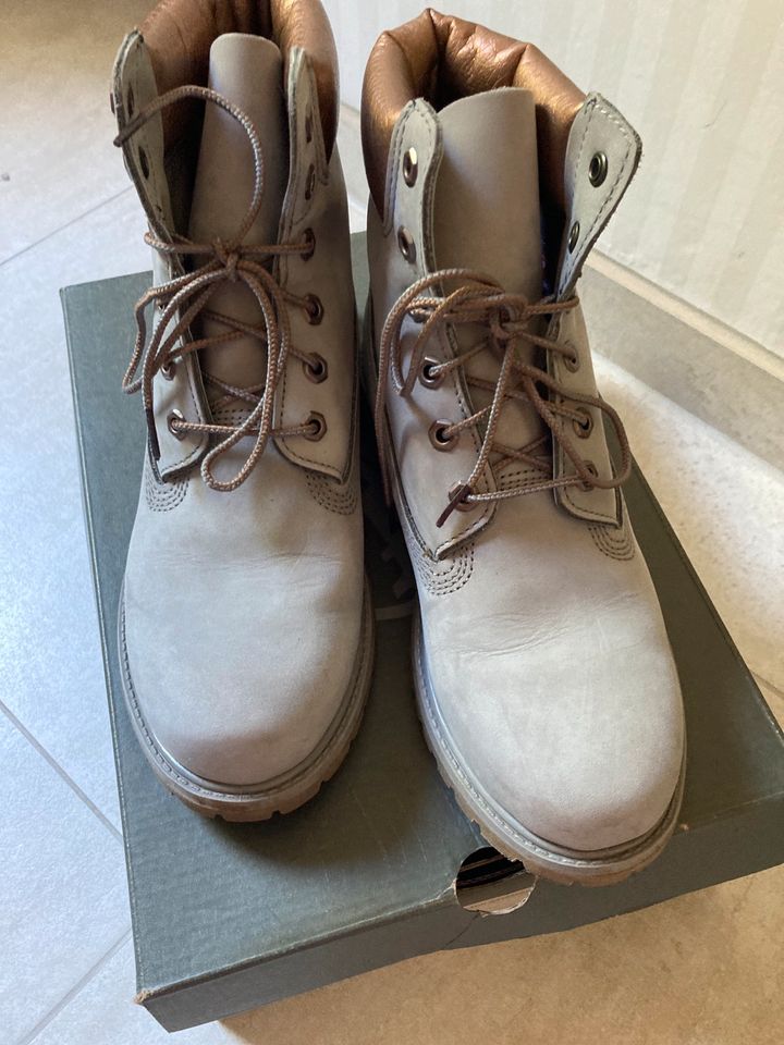 Timberland Boots Gr 9,5 women in Bonn