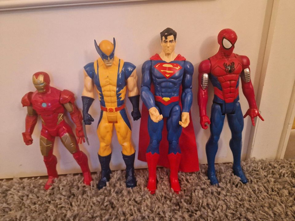 Marvel/Batman/Power Rangers 30cm in Bergheim