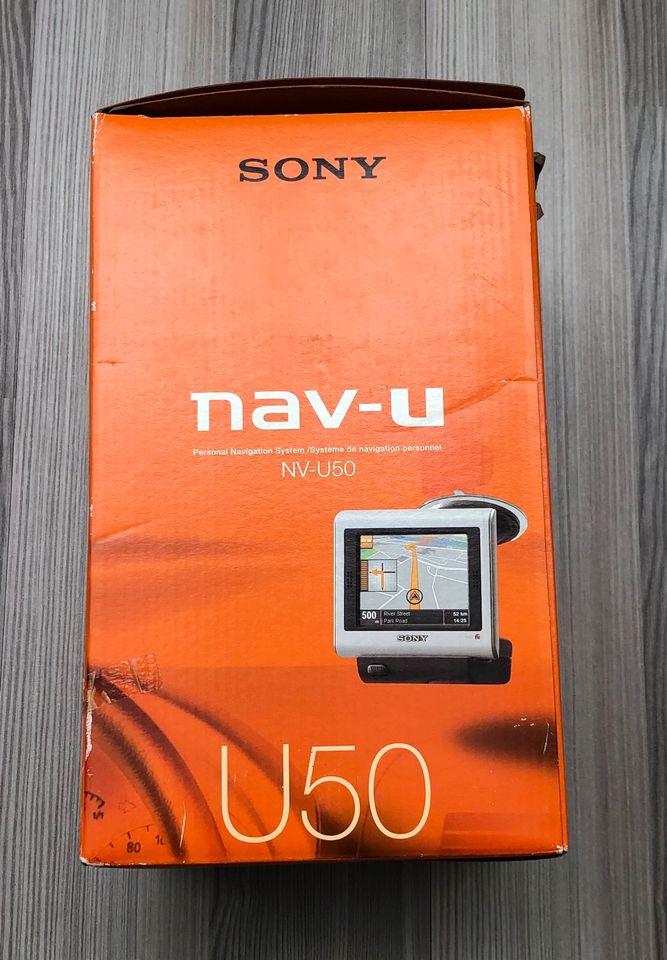 Sony Navi, nav-u, NV-U50, Komplett-Set mit zwei Halterungen in Oldenburg