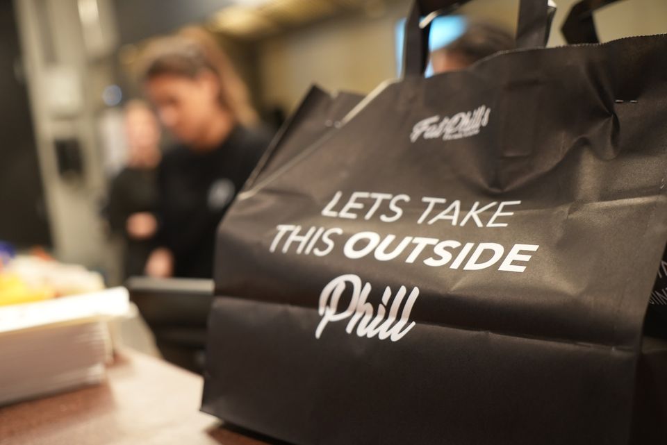 Fat Phill's: Gourmet Smash-Burger Restaurant in der Dodenhof Mall in Posthaufen zu verkaufen! in Ottersberg