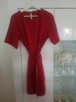 Rotes Kleid mit Bindegürtel, neuwertig Hessen - Nidderau Vorschau
