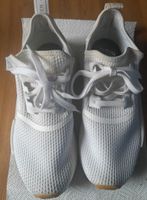 Adidas Sneakers Schuhe Sportschuhe Originals US 7,5 Berlin - Spandau Vorschau