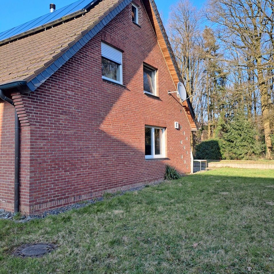 Freistehendes Ein - Zwei Familienhaus in Niederkrüchten / Elmpt in Niederkrüchten