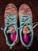 Skechers Sneaker Streifen bunt 41 NEU Berlin - Zehlendorf Vorschau