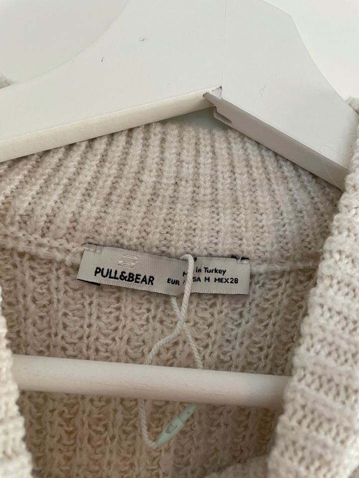 Pull&Bear Pullover Rollkragen Turtle neck lang beige Creme 38 M in Jameln