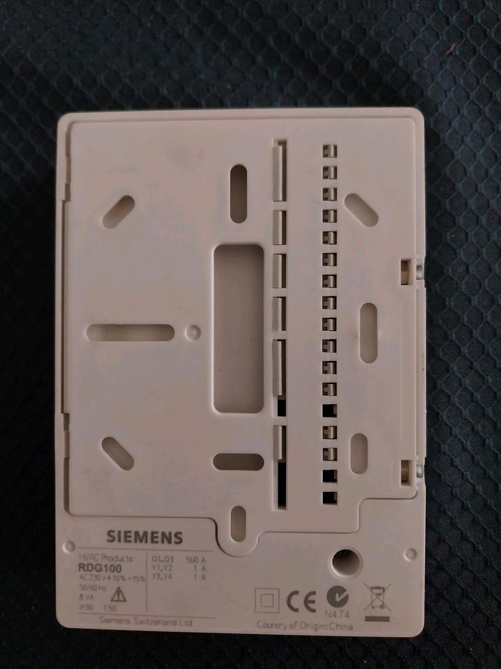 4 Siemens Raum Thermostat RDG100 in Landshut