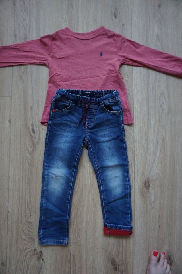 Jeans von Next, Langarmshirt von Ralph Lauren Gr. 98-104 in Erding