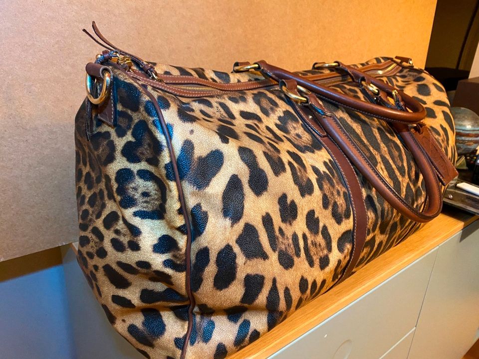 Dolce & Gabbana Leoparden-Print Reisetasche in Erfurt