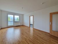 Gemütliche 2-Zimmer-Wohnung mit Balkon und Wannenbad! Leipzig - Lausen-Grünau Vorschau