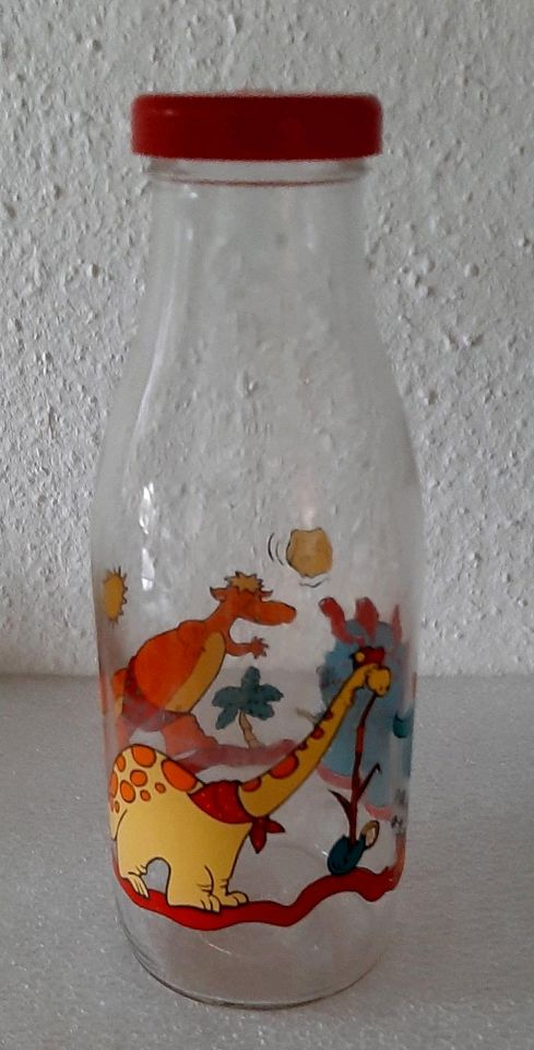 1 Liter - Glasflasche  Milchflasche  Getränke  - Dino's in Berlin