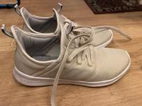 Adidas 38 2/3 Creme Nordrhein-Westfalen - Burscheid Vorschau