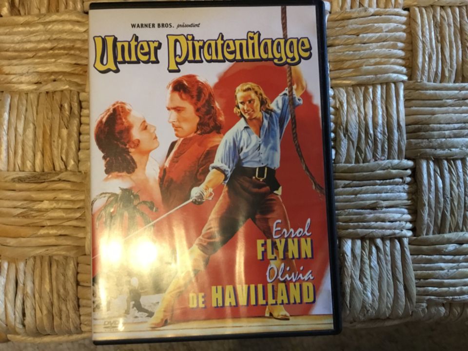 DVD  *** Unter  Piratenflagge *** in Friesoythe